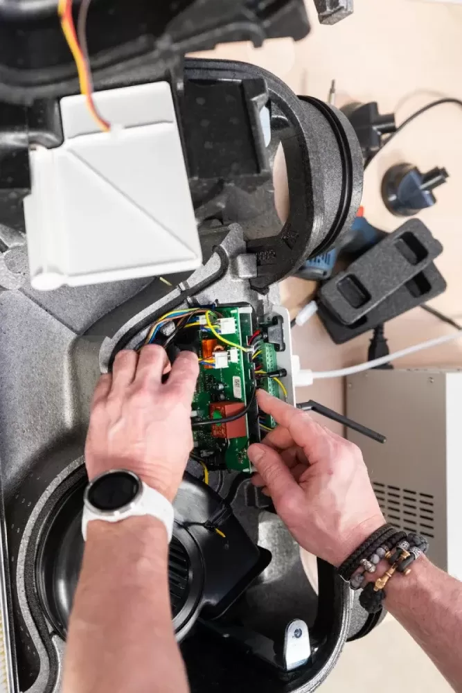 Technický specialista při práci